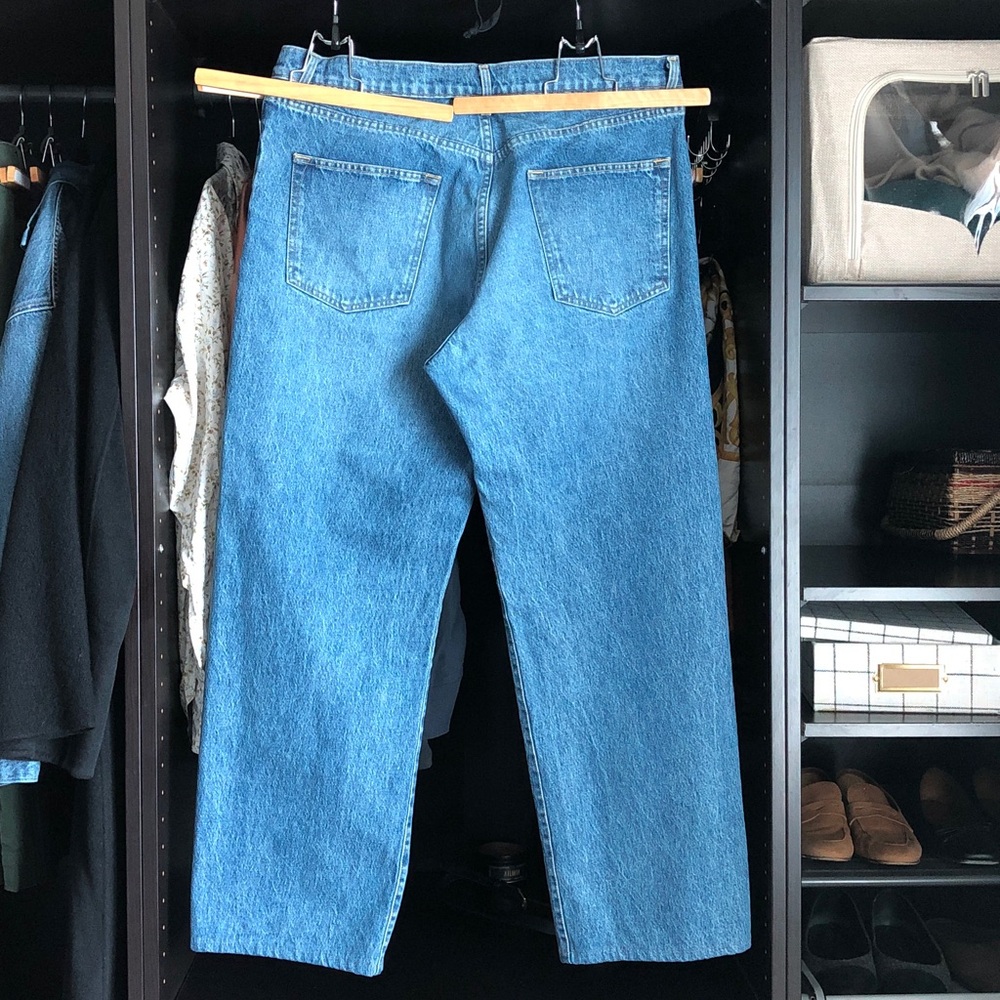 Imogene + Willie “Edie” Mid-Rise Jeans - Picture 2 of 7